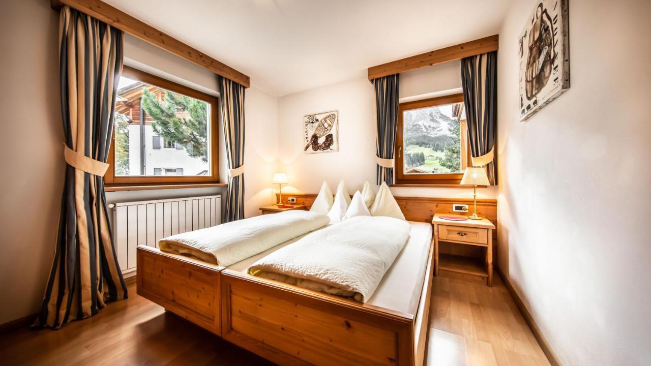 Apartments Chalet Maria Badia  Eksteriør billede