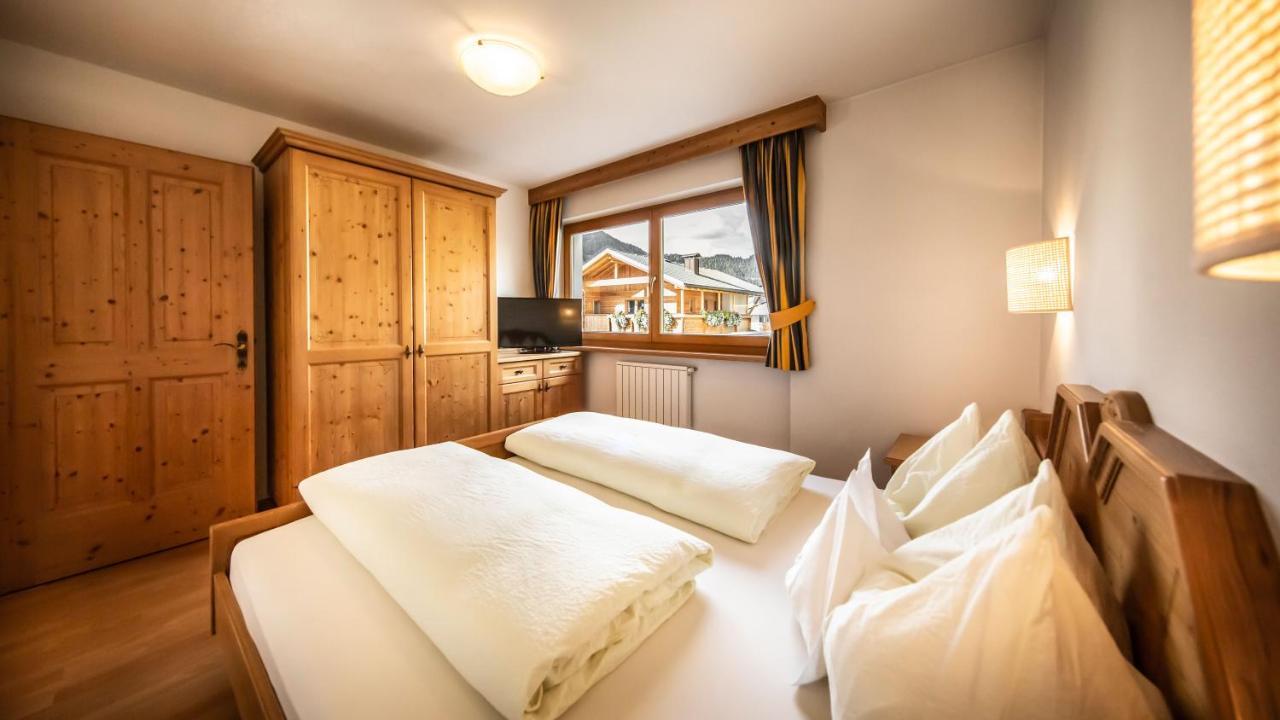 Apartments Chalet Maria Badia  Eksteriør billede